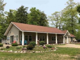 10347 Wheeling Road Carp Lake, MI 49718