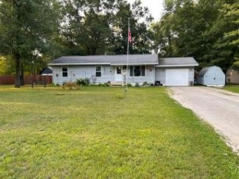 6724 Fisher Woods Road Indian River, MI 49749