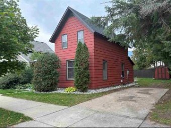 305 Madison Petoskey, MI 49770