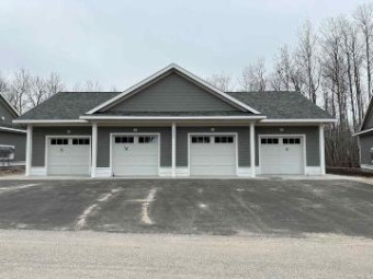 6465 Quarry Ridge Drive Bay Harbor, MI 49770