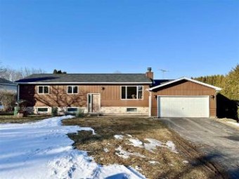 321 Hill View Drive Petoskey, MI 49770