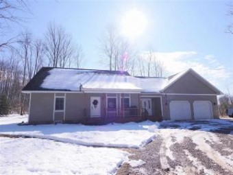 5583 Frontier Trail Gaylord, MI 49735