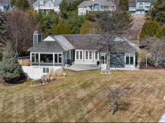 5635 Weatherly Harbor Springs, MI 49740