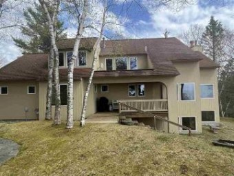 5150 S Lake Shore Drive Harbor Springs, MI 49740