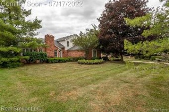 3565 Aynsley Drive Rochester Hills, MI 48306