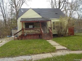 3806 Race Street Flint, MI 48504