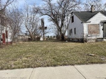 8278 Ashton Avenue Detroit, MI 48228