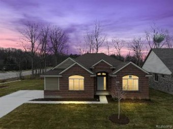 52990 Trailside Circle Chesterfield Township, MI 48047