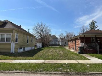 25 W Charlotte Street Ecorse, MI 48229