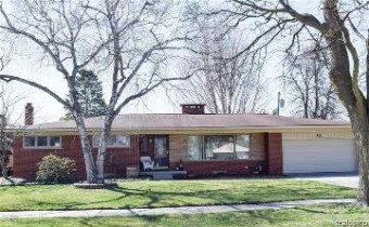 15603 Pleasant Avenue Allen Park, MI 48101