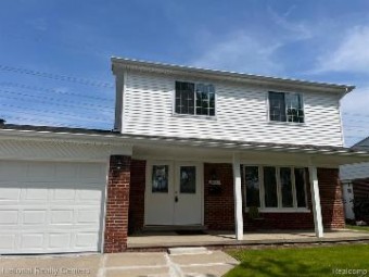 36362 Clifford Drive Sterling Heights, MI 48312