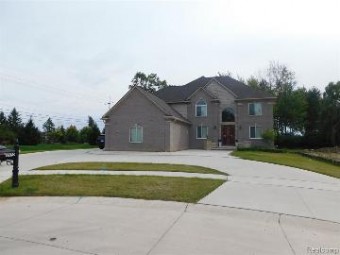 3970 Lisa Marie Drive Sterling Heights, MI 48314