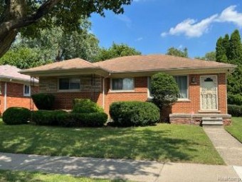 21600 Nw Westhampton Street Oak Park, MI 48237