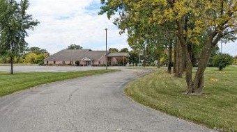 1759 W Youngs Ditch Road Bay City, MI 48708