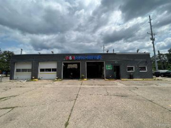 374 N Gratiot Avenue NB Clinton Township, MI 48036