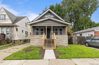 358 College Street Ferndale, MI 48220