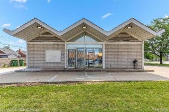 13378 Northline Road Southgate, MI 48195