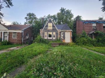 11641 Glastonbury Avenue Detroit, MI 48228