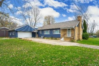 6075 Lennon Road Swartz Creek, MI 48473