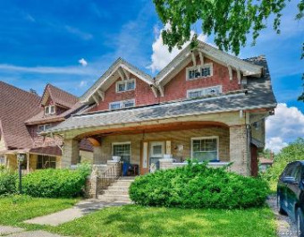 69 Massachusetts Street Highland Park, MI 48203