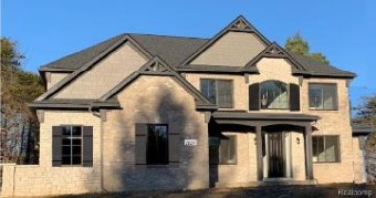 7317 Pinemeadow Court Clarkston, MI 48348