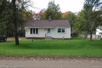 6181 Neilson Davisburg, MI 48350