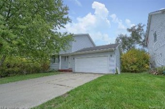 7041 Villa Drive Waterford, MI 48327