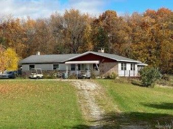 1739 S Sheridan Road Caro, MI 48723