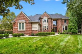 3959 Woodglen Utica, MI 48316