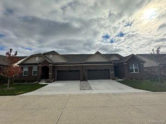 55625 Oak Pointe Drive Utica, MI 48315