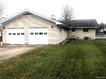 3747 Carrie Lane Commerce Township, MI 48390