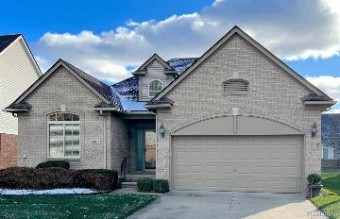 13516 Trotters Lane Sterling Heights, MI 48313