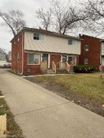 8676 Schaefer Detroit, MI 48228