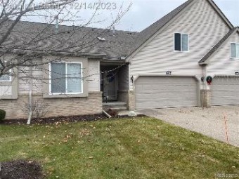 42004 Williams Street Grand Blanc, MI 48439