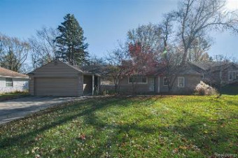 2329 Rutherford Road Bloomfield Hills, MI 48302