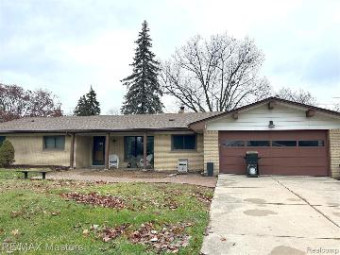 28645 Southpointe Road Grosse Ile, MI 48138