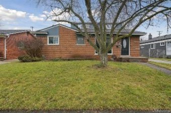 29616 Spoon Avenue Madison Heights, MI 48071