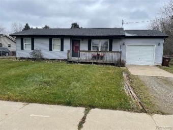 411 S Clark Webberville, MI 48892