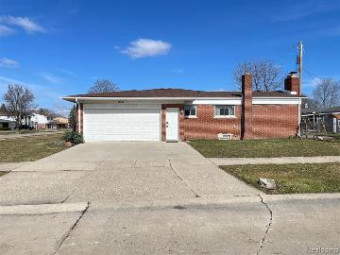 33066 Twickingham Drive Sterling Heights, MI 48310