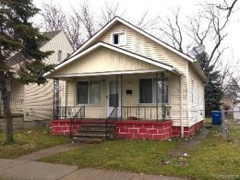 8163 Orchard Avenue Warren, MI 48089