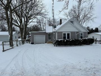 6337 Chard Street Marlette, MI 48453