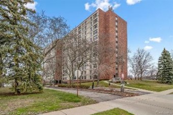 21800 Morley Avenue 201 Dearborn, MI 48124