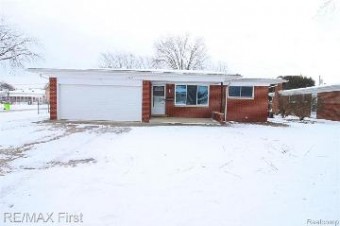 13246 Picadilly Drive Sterling Heights, MI 48312