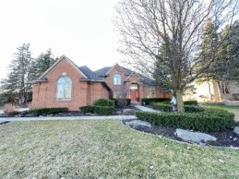 55043 Apple Lane Shelby Township, MI 48316