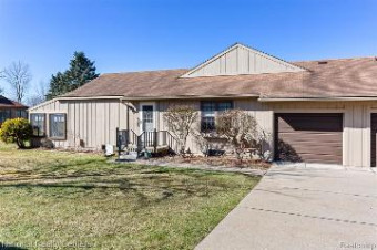 12298 Cambridge Boulevard 1 South Lyon, MI 48178