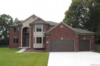 00 Fieldcrest Rochester Hills, MI 48307