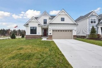 1900 Emerald Lane Wixom, MI 48393