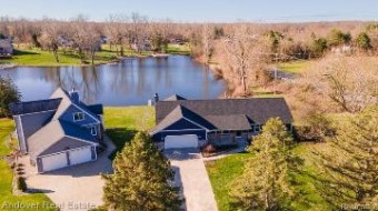 9491 W Scenic Lake Drive Laingsburg, MI 48848