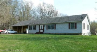 409 Herricksville Road Tekonsha, MI 49092