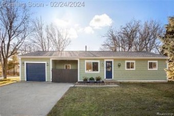 265 Parkway Street Lapeer, MI 48446